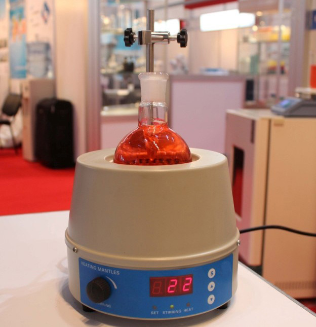 Laboratory calefacit vestimentum omnium magnitudinis