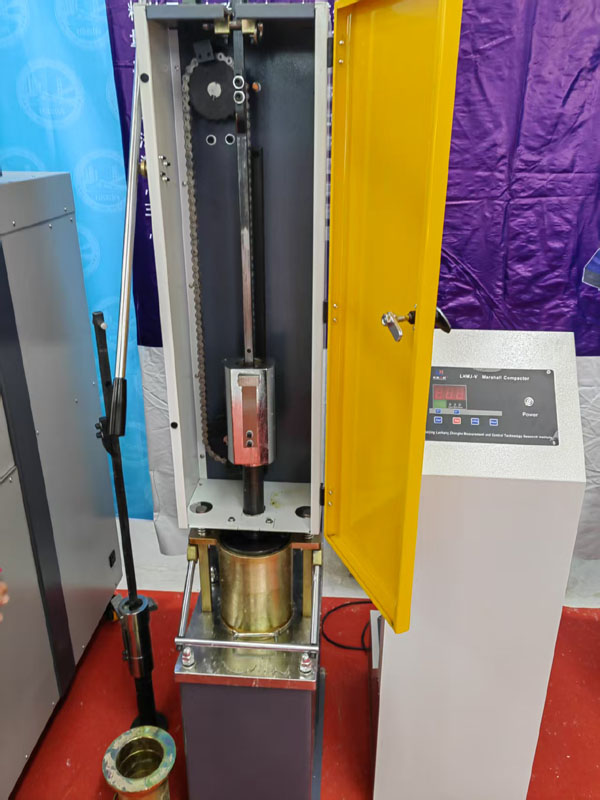 Bitumine Marschel Compaction