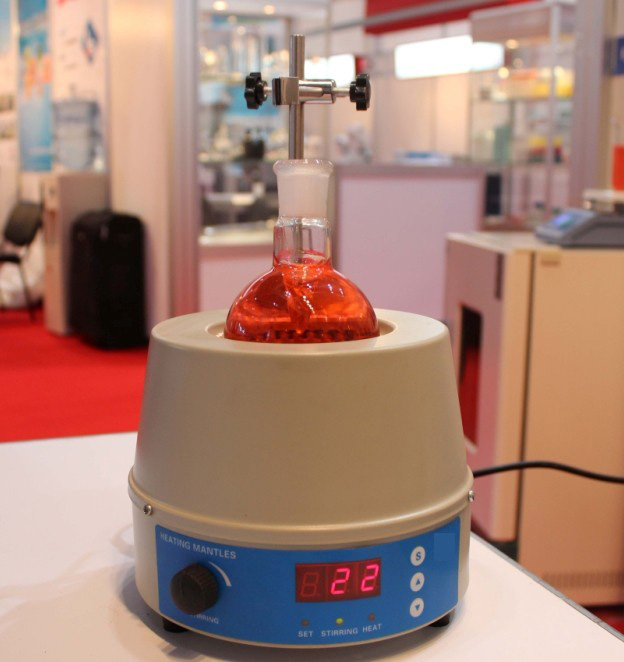 Laboratory calefactio laminam