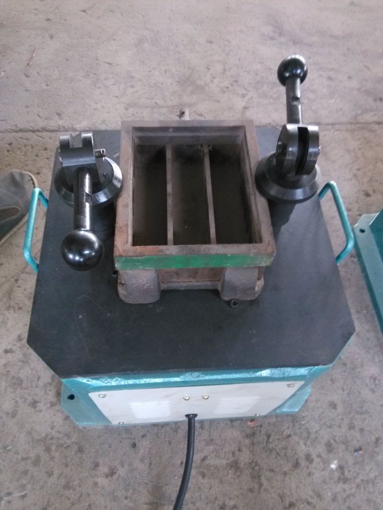 Factory Price pulsu mensa propter caementa Jolting Tabula